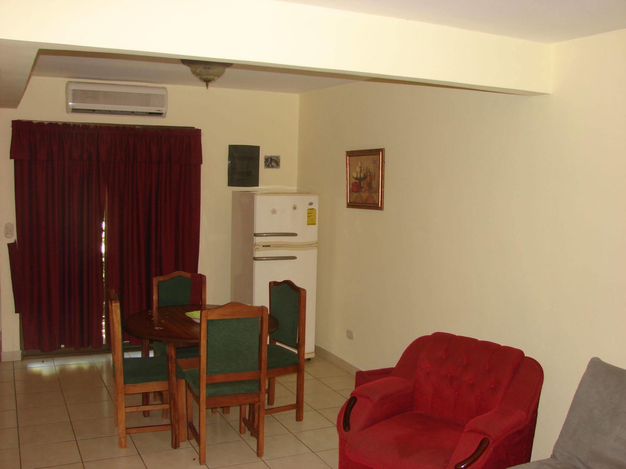 Villa Riviera 2 Bedroom Townhouse Playas del Coco ภายนอก รูปภาพ
