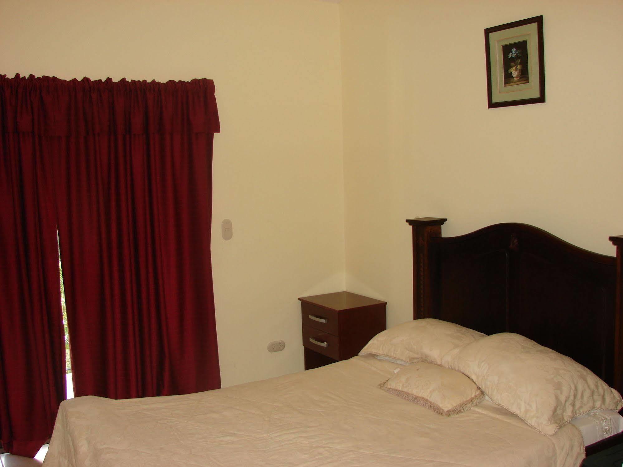 Villa Riviera 2 Bedroom Townhouse Playas del Coco ภายนอก รูปภาพ